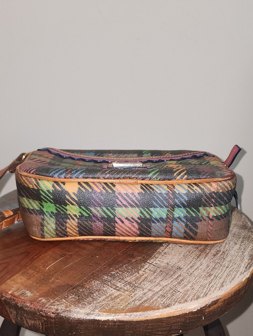 Dooney & Bourke Vintage Leather Rainbow Plaid Crossbody Baguette Pink Blue Y2K - Picture 14 of 16